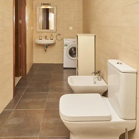 Turistico Centro Monumental -- * Caces