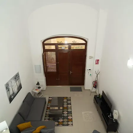 Apartment Turistico Centro Monumental -- Caceres