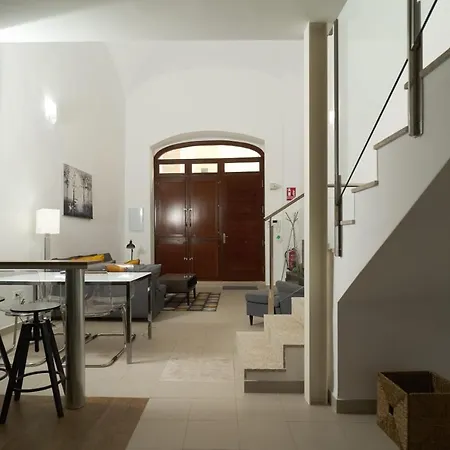 Apartment Turistico Centro Monumental -- *